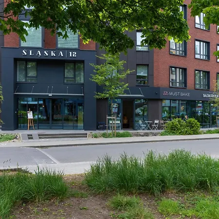 Przymorze Pretty & Pets Allowed By Renters Apartment Gdansk